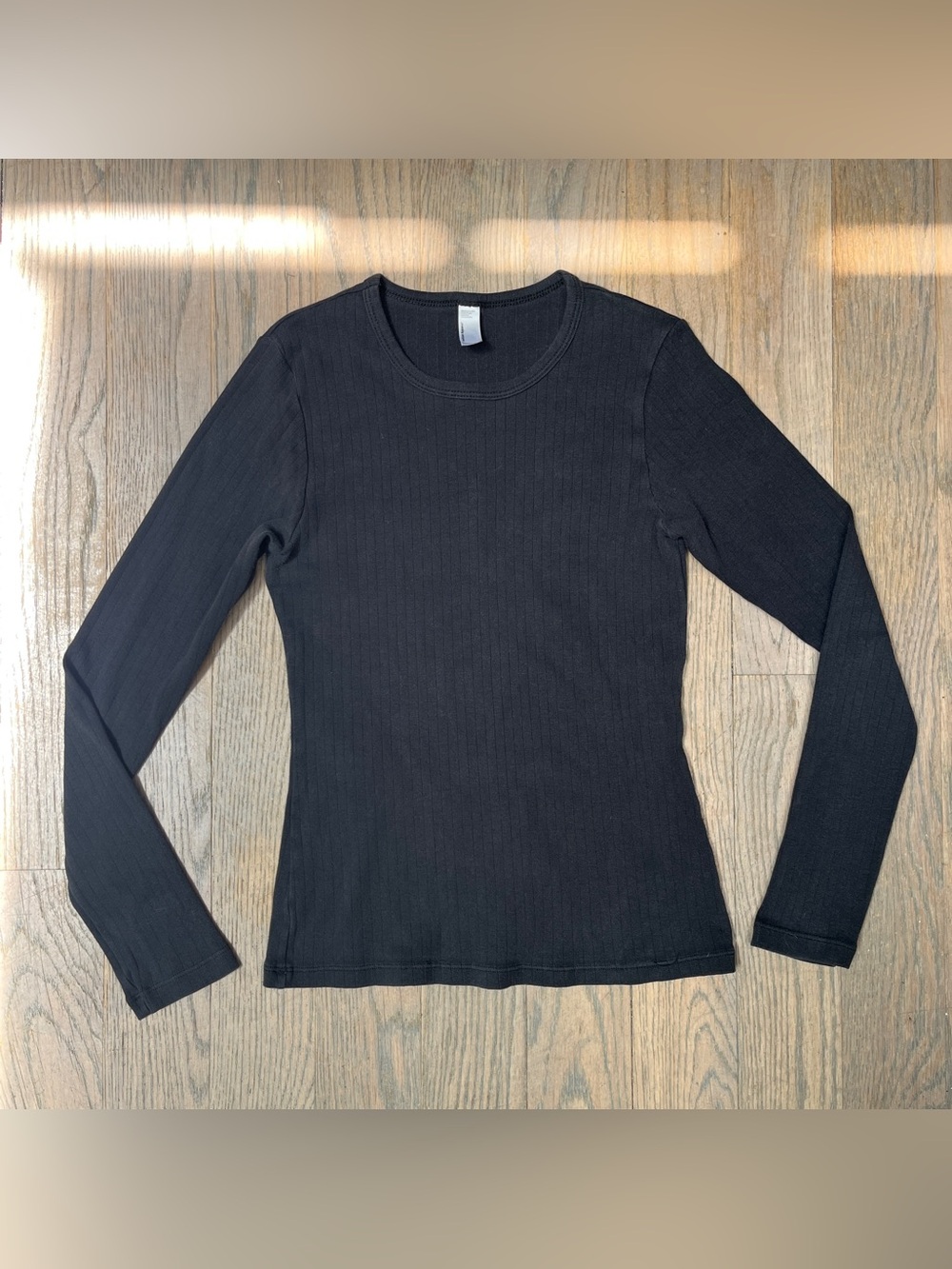 American apparel long sleeve tee